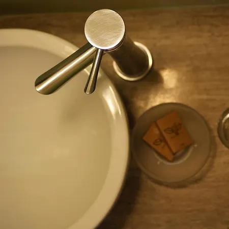 מלון Aposperides Livadi (Kythira)