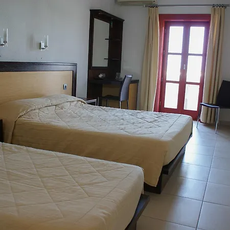 Otel Aposperides