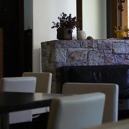 Otel Aposperides Livadi (Kythira)