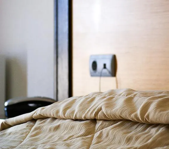 Aposperides Hotell